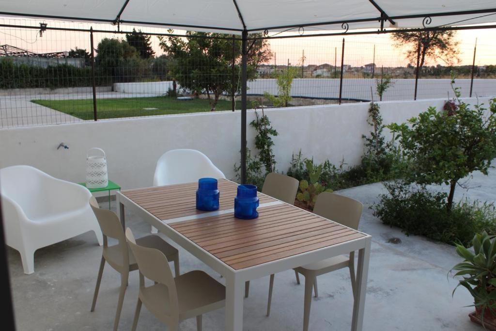 Casa Antea Appartement Marina di Ragusa Buitenkant foto